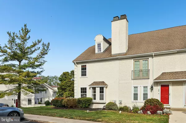 West Chester, PA 19382,737 BRADFORD TER #252