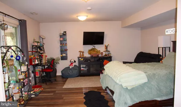 Cinnaminson, NJ 08077,1536 JASON DR