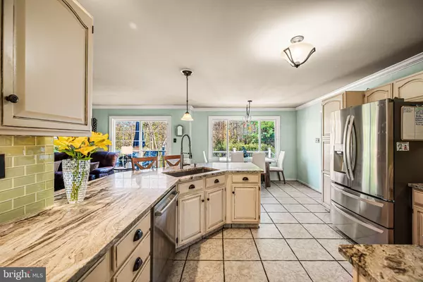 Downingtown, PA 19335,27 FOX FARM LN