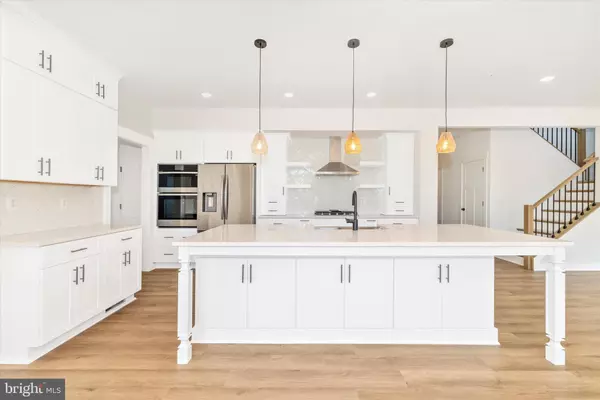 Myersville, MD 21773,9 FOX ROCK DR