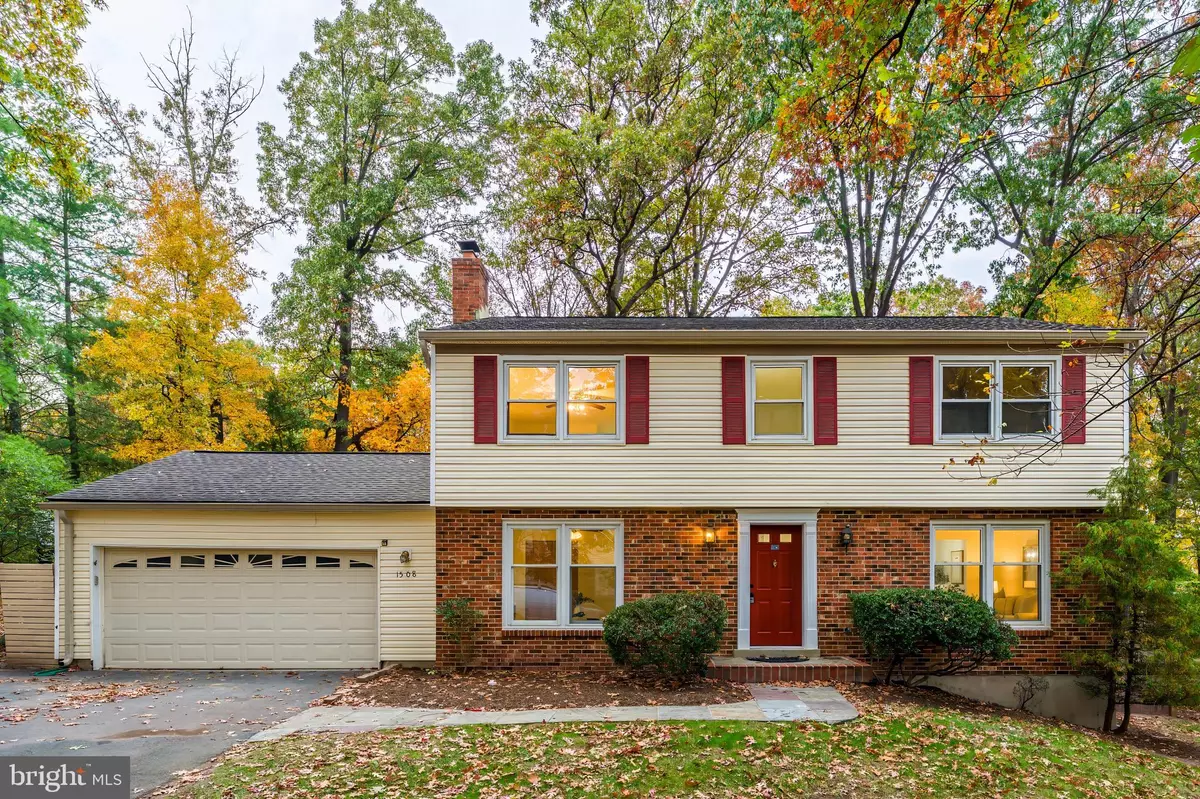 Herndon, VA 20170,1508 HIDDENBROOK DR