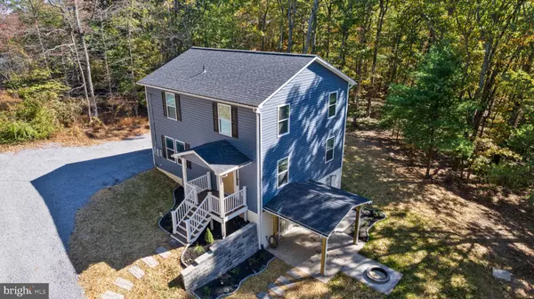 Hedgesville, WV 25427,376 BERNICE DR