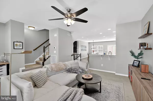 10789 HINTON WAY, Manassas, VA 20112