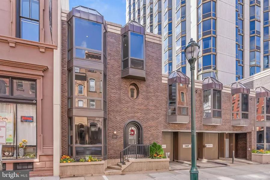 2018 WALNUT ST #2018, Philadelphia, PA 19103