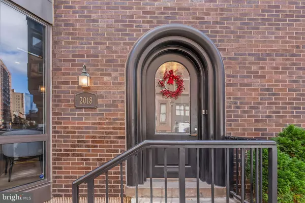 Philadelphia, PA 19103,2018 WALNUT ST #2018