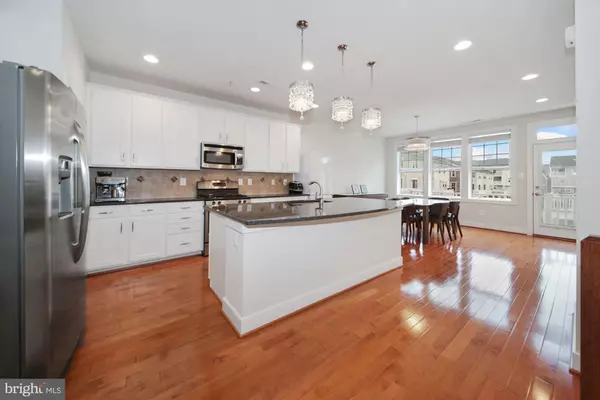 Gaithersburg, MD 20878,609 HENDRIX AVE