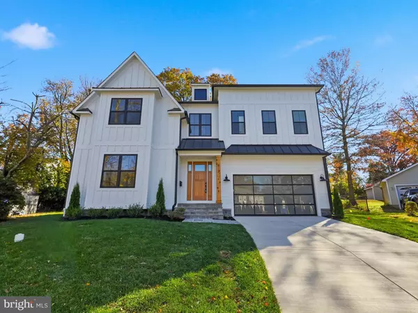 Vienna, VA 22180,612 GIBSON CIR SW