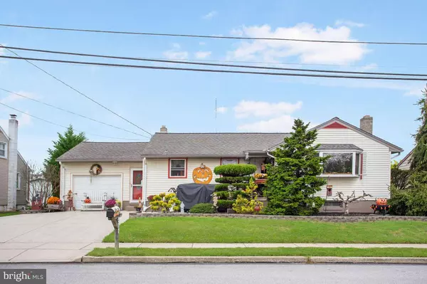 408 WIRT AVE, Hanover, PA 17331