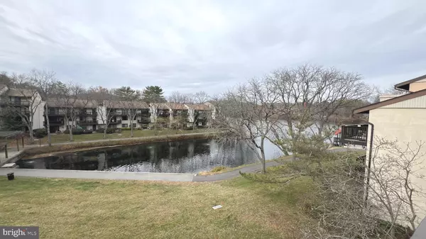 10073 WINDSTREAM DR #5, Columbia, MD 21044