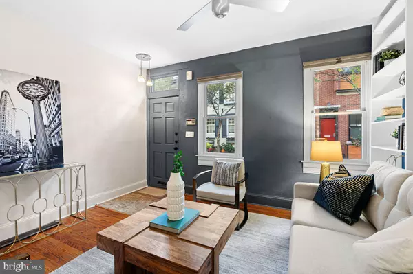 Philadelphia, PA 19146,2317 WAVERLY ST