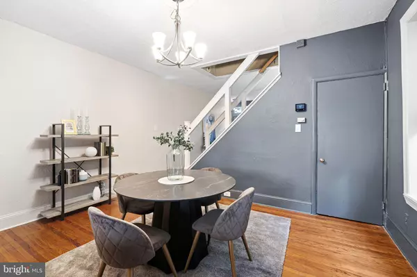 Philadelphia, PA 19146,2317 WAVERLY ST