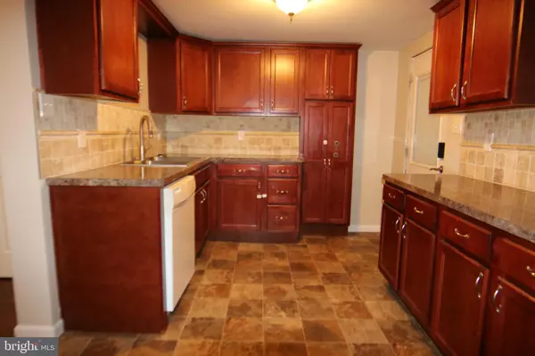 Harrisburg, PA 17110,909 ROBERTS VALLEY RD