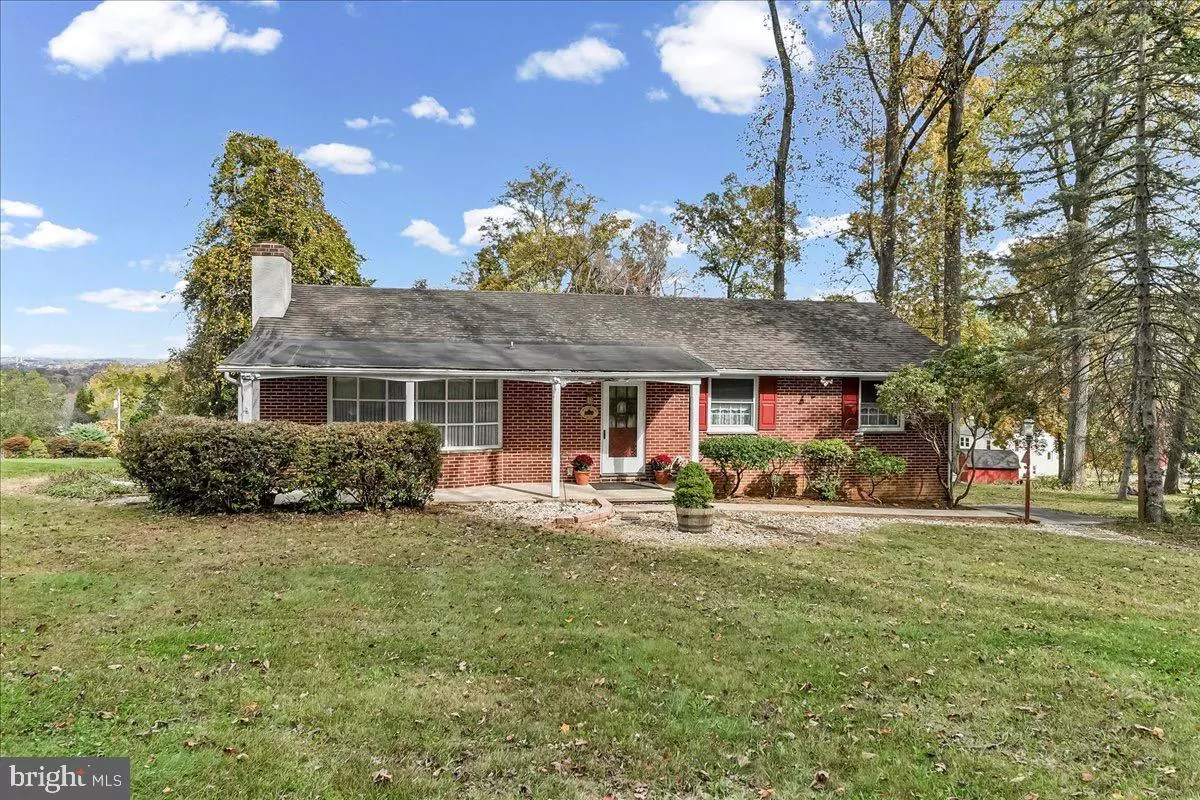 Phoenixville, PA 19460,146 HILLTOP RD