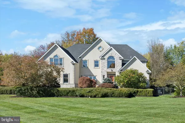 205 AMOUR CIR, Blue Bell, PA 19422