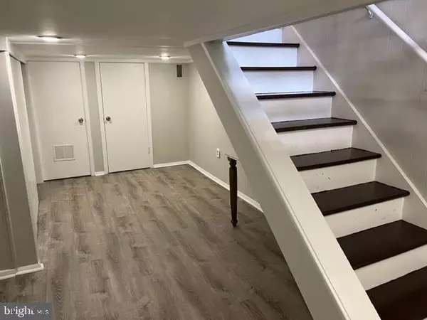 Philadelphia, PA 19107,1028 IRVING ST