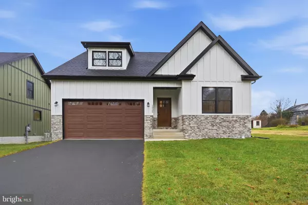 1035 PUTNAM ST, Harpers Ferry, WV 25425