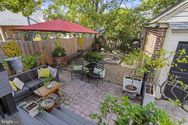 Wilmington, DE 19805,717 BLACKSHIRE RD