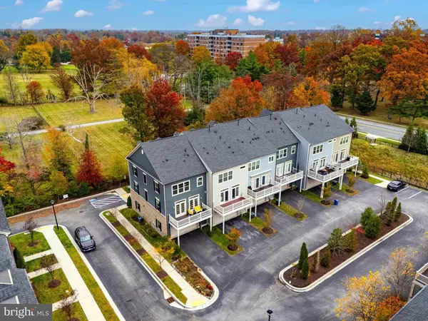 Baltimore, MD 21208,30 WEDGE WAY #12