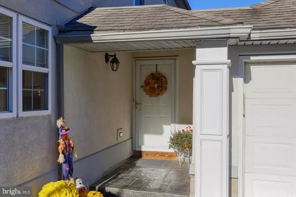 Millersville, PA 17551,18 LAURELGATE PL