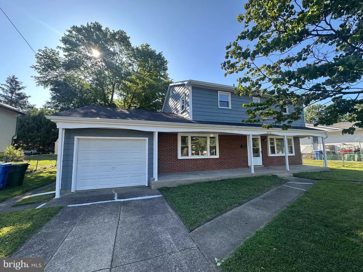 Cherry Hill, NJ 08003,414 LAVENDER HILL DR
