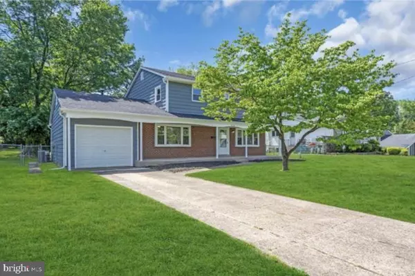 Cherry Hill, NJ 08003,414 LAVENDER HILL DR