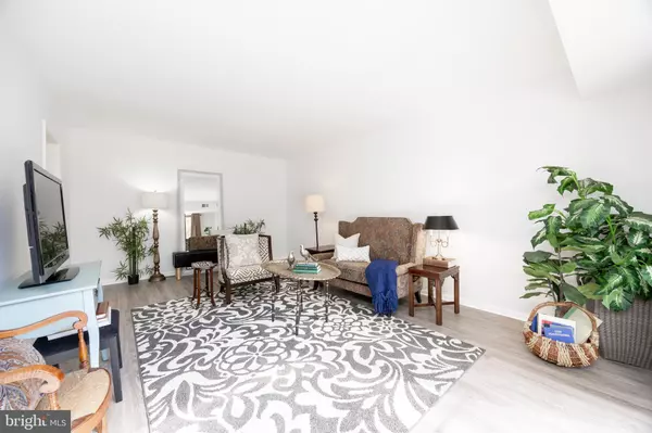 West Chester, PA 19382,1518 MANLEY RD #B17