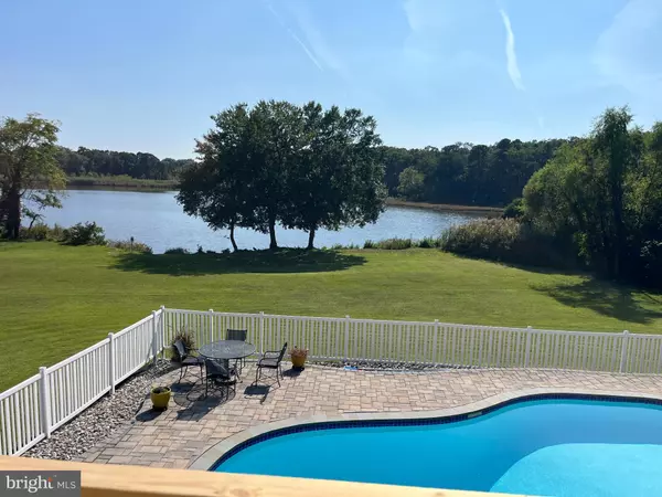 Pasadena, MD 21122,1419 POND RIDGE DR