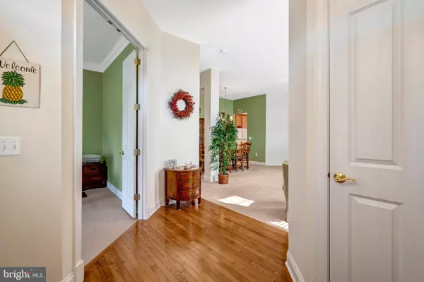 Haymarket, VA 20169,5226 CANYON CREEK WAY