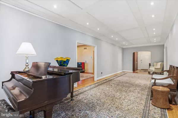 Washington, DC 20008,2101 CONNECTICUT AVE NW #78