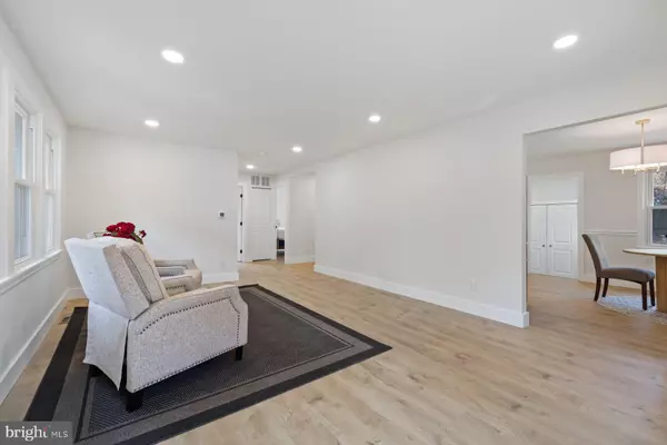 Rockville, MD 20851,1510 BROADWOOD DR