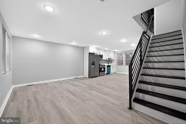 Camden, NJ 08104,1433 N CHESAPEAKE RD