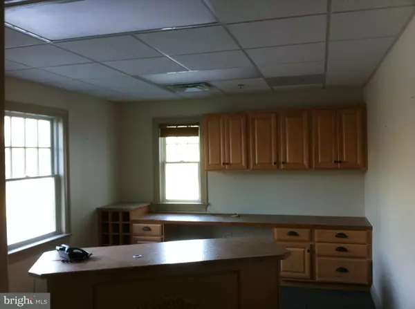 Lewes, DE 19958,17527 NASSAU COMMONS BLVD #210