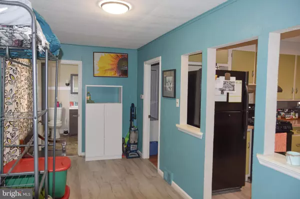 Reading, PA 19606,404 LORANE RD