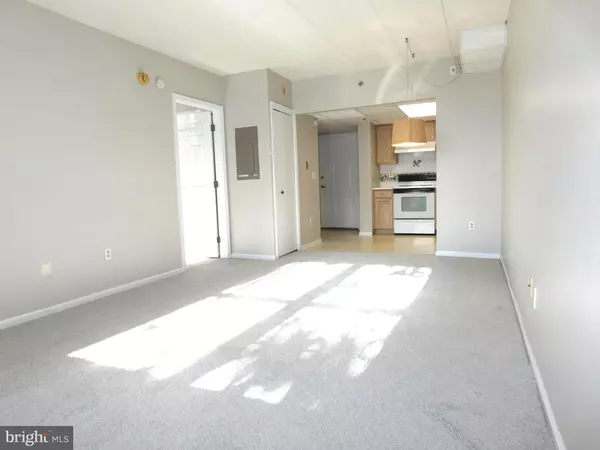 Warminster, PA 18974,4108 CENTENNIAL STA #410