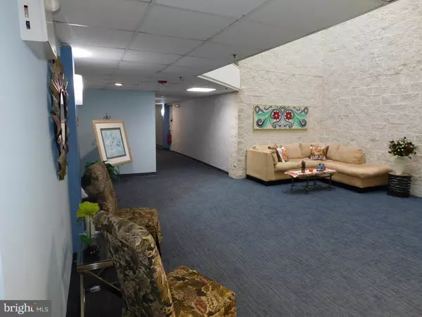 Warminster, PA 18974,4108 CENTENNIAL STA #410