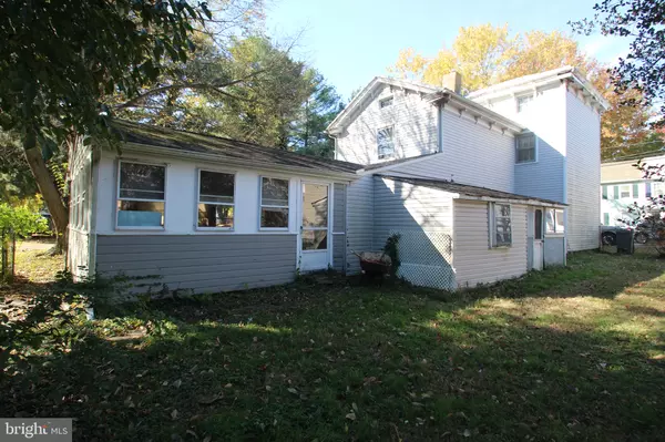 Delaware City, DE 19706,227 HAMILTON ST