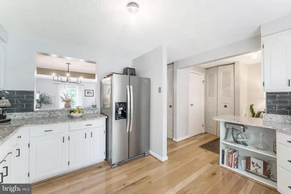 Falls Church, VA 22042,2903 BRIDGEHAMPTON CT