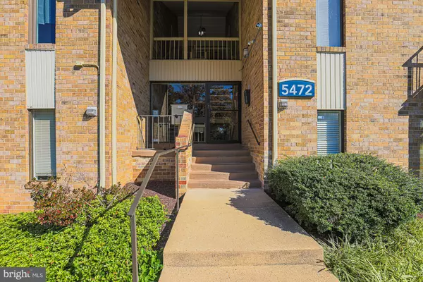 5472 CEDAR LN #C1, Columbia, MD 21044