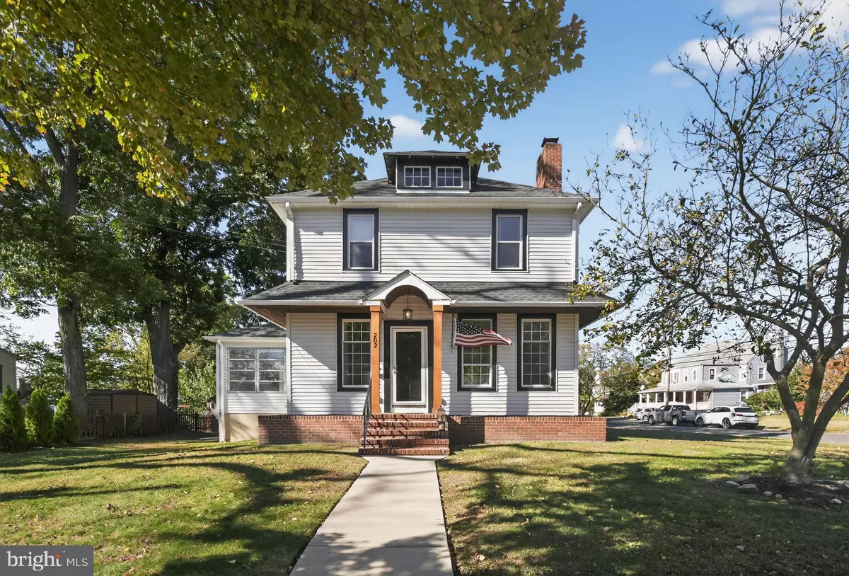 Laurel Springs, NJ 08021,202 BROADWAY