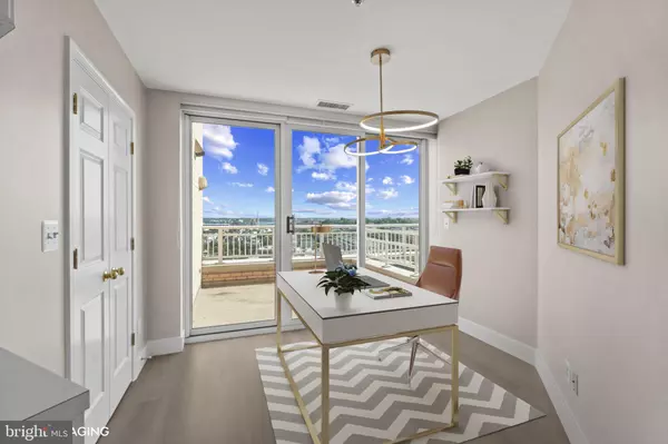 Baltimore, MD 21230,100 HARBORVIEW DR #1312