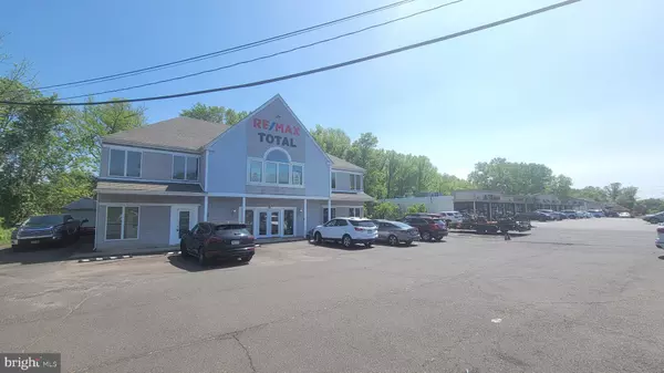 Fairless Hills, PA 19030,120 TRENTON RD