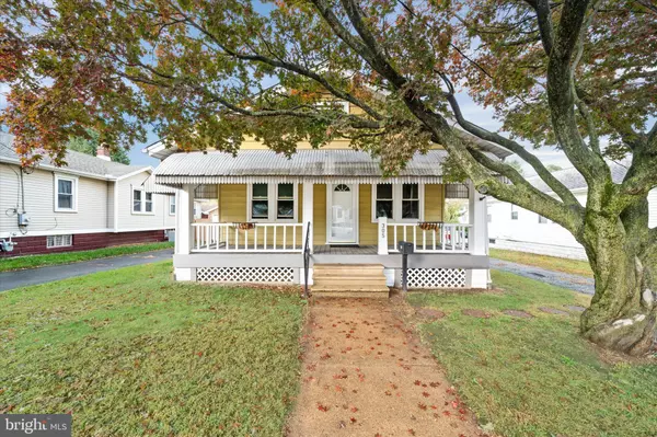 305 W SUMMIT AVE, Wilmington, DE 19804