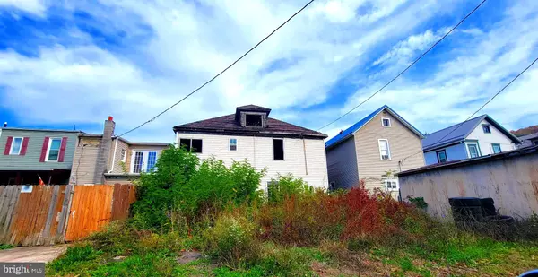 Cumberland, MD 21502,516 SHRIVER AVE