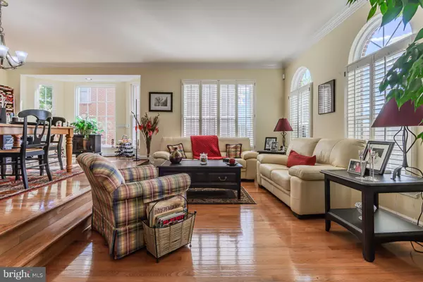 Alexandria, VA 22315,5510 JOWETT CT