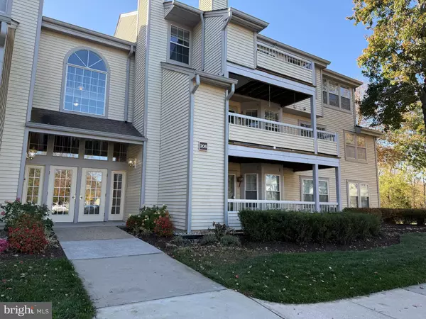 Princeton, NJ 08540,206 SALEM CT #4