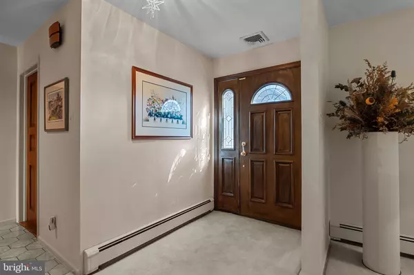 Yardley, PA 19067,896 GAINSWAY RD