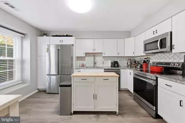 Marlton, NJ 08053,805 MOUNT VERNON CT