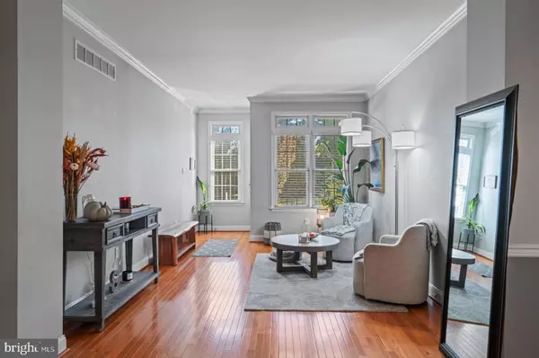 Ambler, PA 19002,604 GREYCLIFFE LN