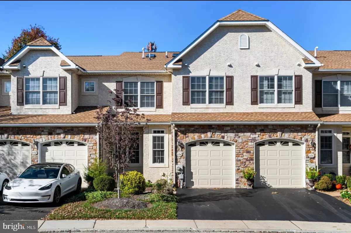 Ambler, PA 19002,604 GREYCLIFFE LN