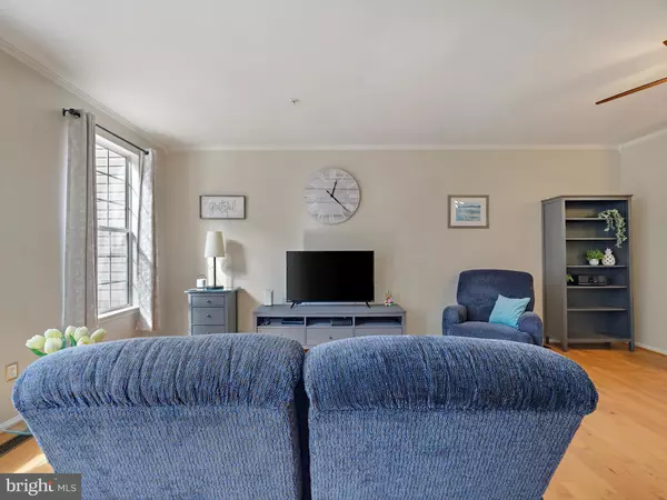 Odenton, MD 21113,2355 SANDY WALK WAY